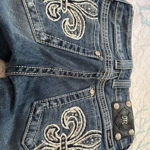 Miss me jeans,size 26,used like new.